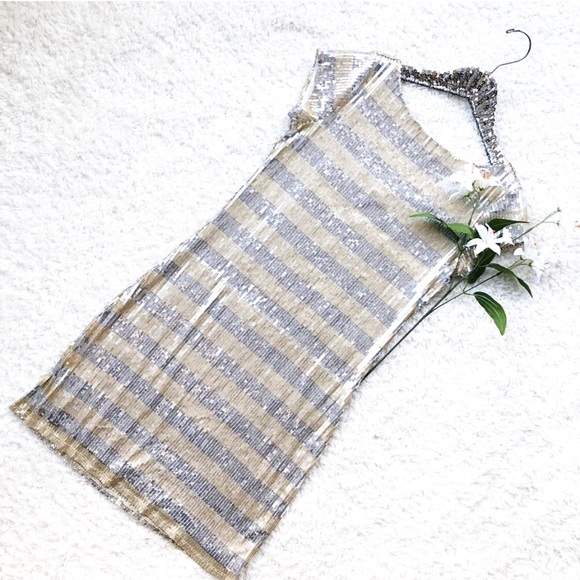 White House Black Market Dresses & Skirts - ✨WHBM New Mini Dress